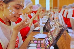 Pentingnya Pelatihan Penjualan dalam Bisnis Kosmetik